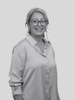 Özlem Kürbiz Özlem Kürbiz